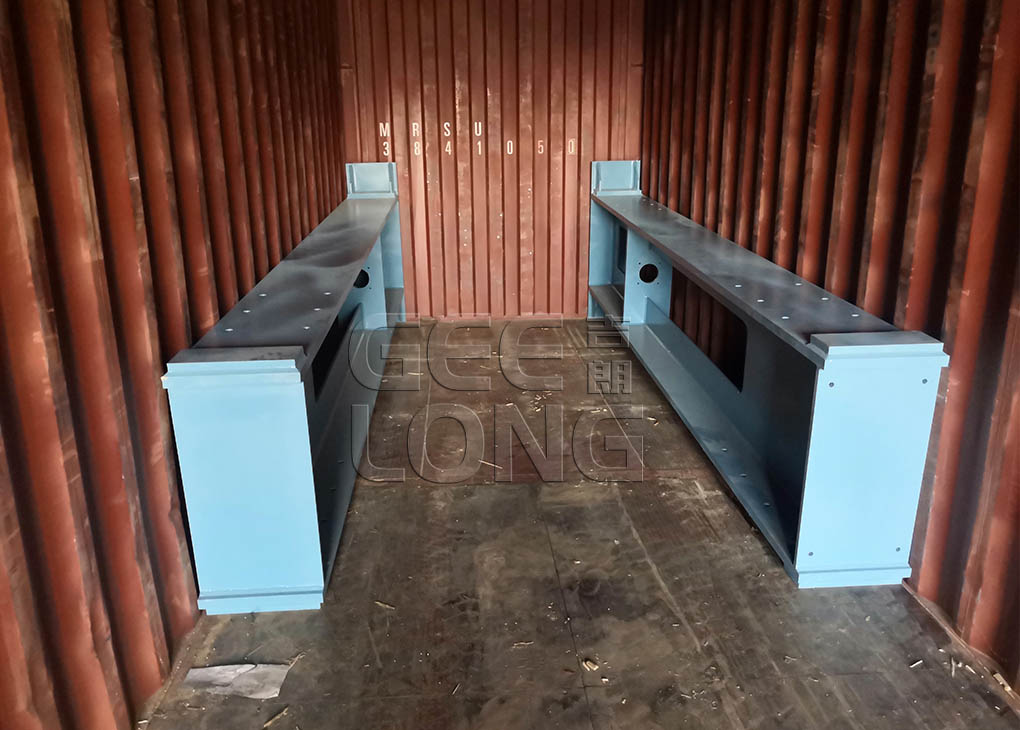 Geelong exportada máquina de parches de chapa y máquina de prensa en frío de madera contrachapada a Indonesia