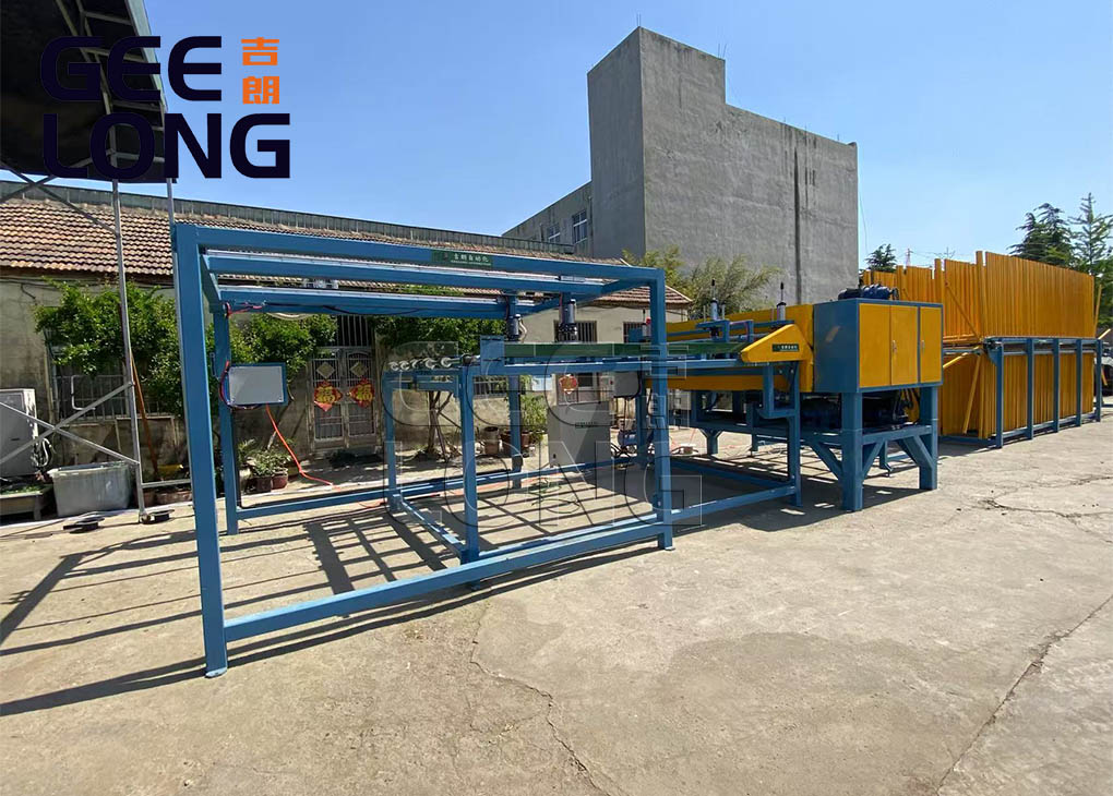 Línea de aplicación automática de masilla para madera contrachapada de 8 pies de Geelong