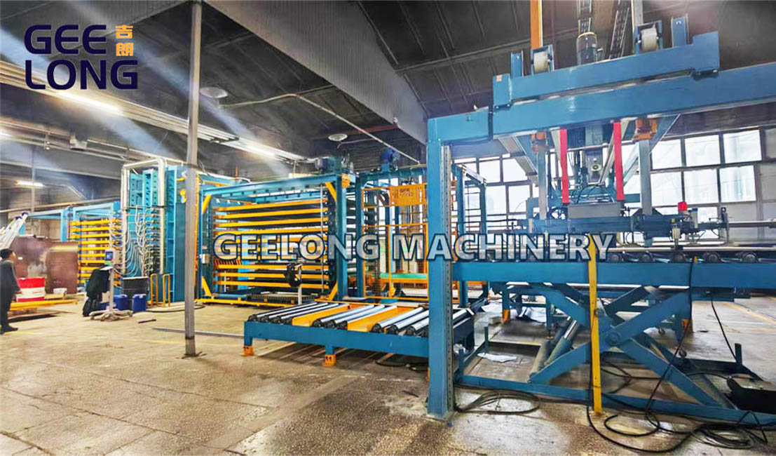 Geelong automático 5x10feet película frente a la línea de la máquina de prensa caliente de contrachapado Geelong automático 5x10feet película frente a la línea de la máquina de prensa caliente de contrachapado