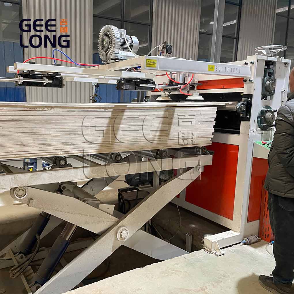 Máquina para fabricar madera contrachapada con revestimiento de película de PP