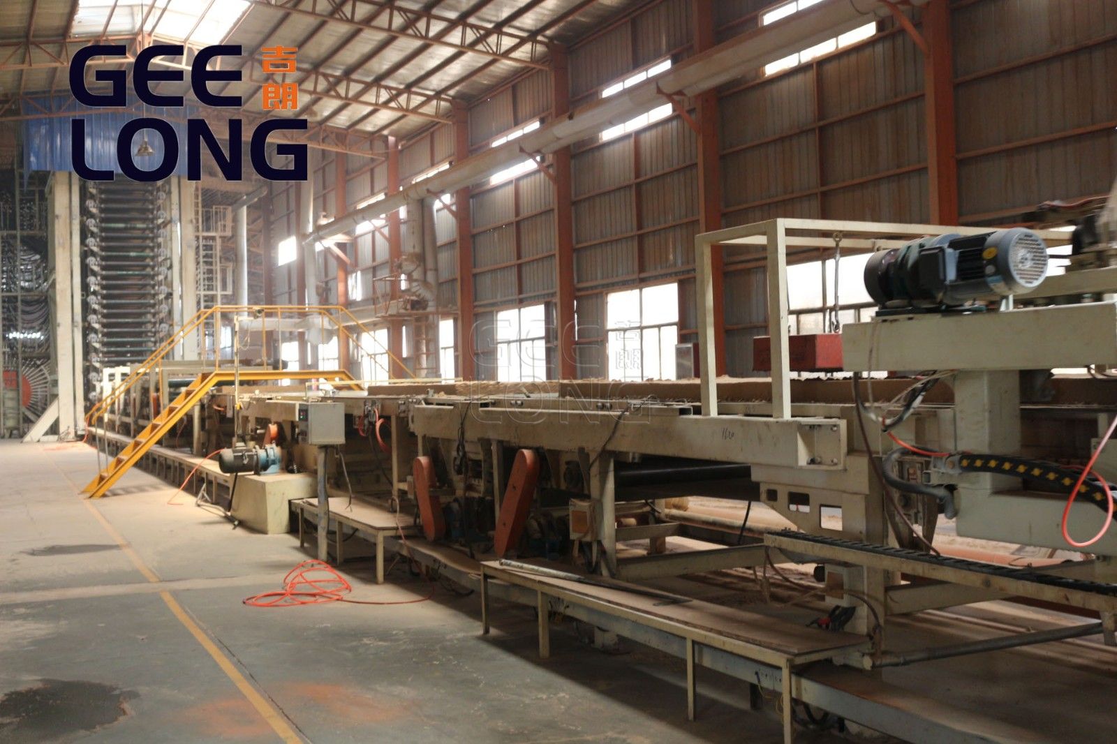 Línea de producción de MDF